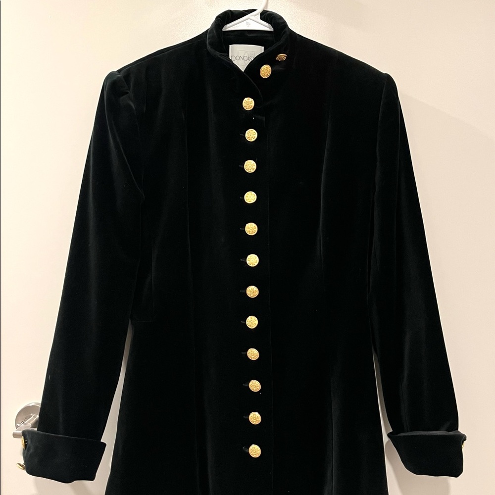 Doncaster gold buttoned coat / dress coat